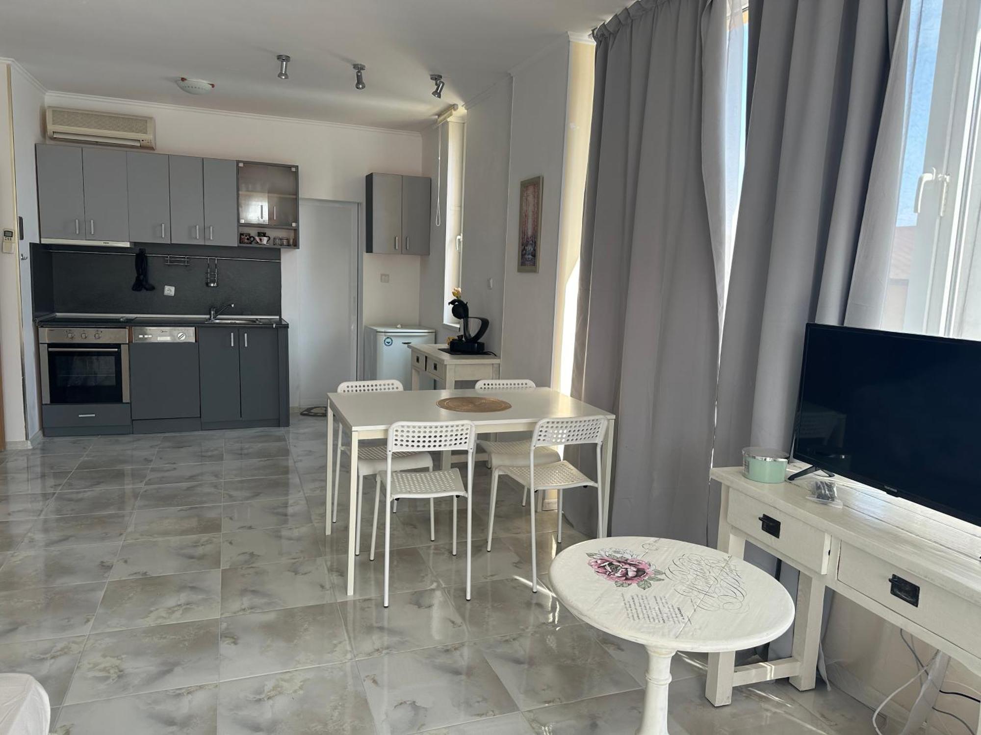 Oazis Sea View Apartment Ravda ภายนอก รูปภาพ